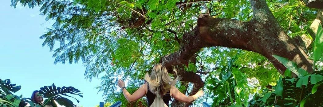 Fernanda Tafio Ambrosio banner