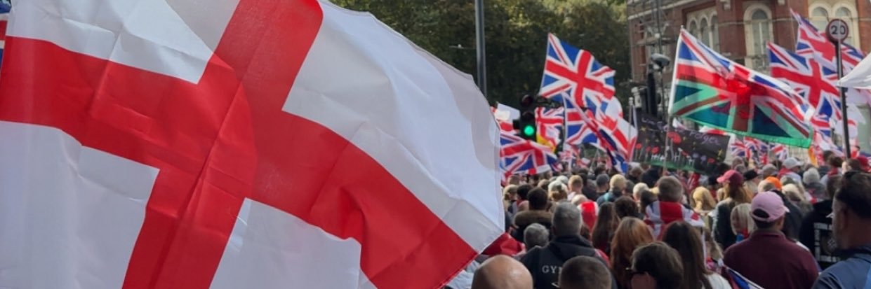 Arron ✋🏻 banner