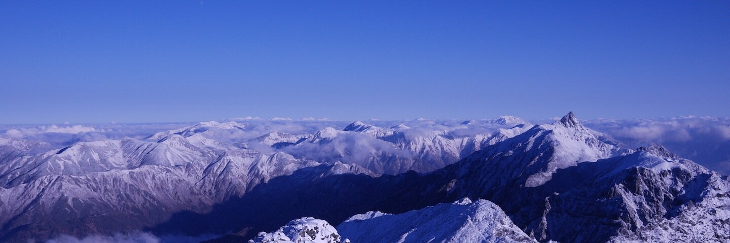 sinhorie's profile banner image