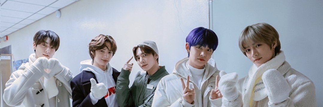 ✨Tongchan👾𖤐 banner