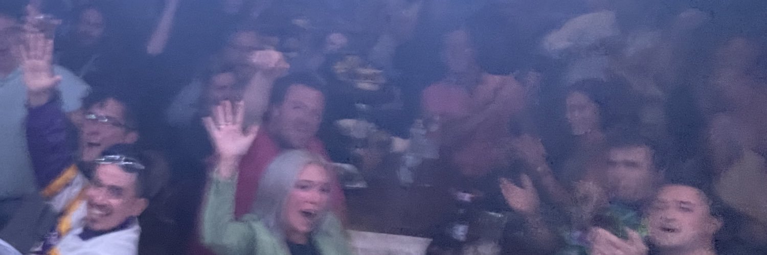 funnywino's profile banner image