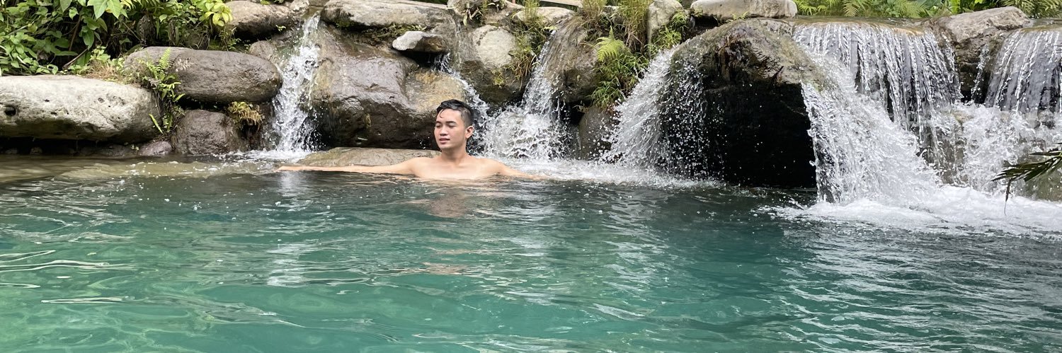 tan_leeee's profile banner image