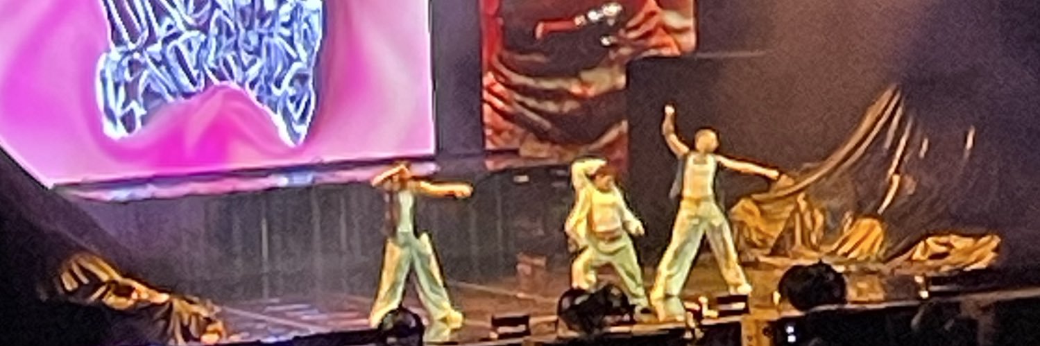 💛 Nicole 🩵 ZARAMAR IN LONDON banner