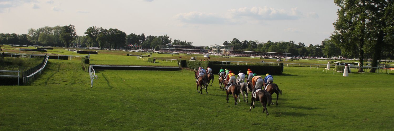 Hippodrome du Lion d’Angers banner