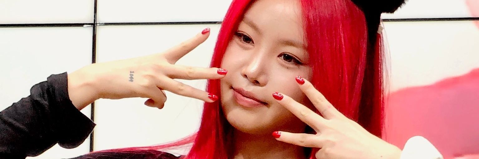 soojin loops ִֶָ banner