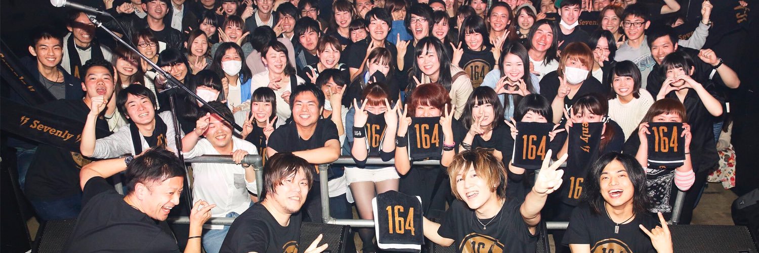 saoume's profile banner image