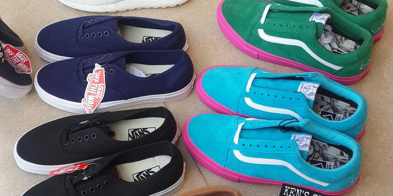 sneakers original banner