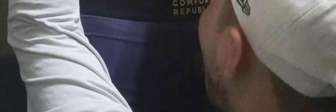 DS | Bisex Stranger banner
