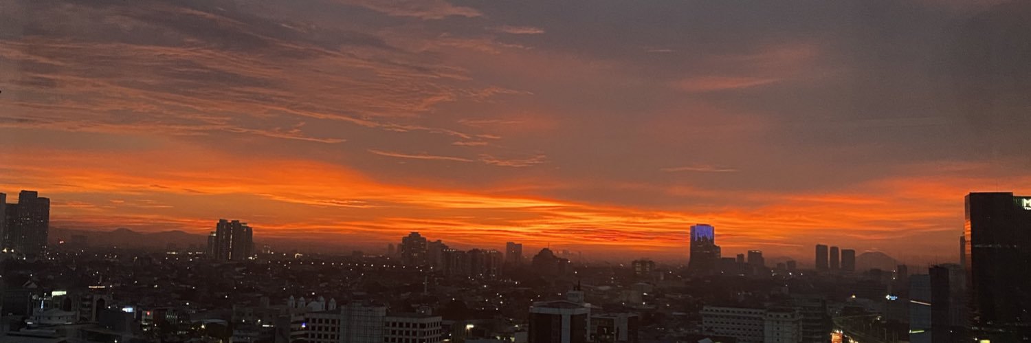 noviaskay's profile banner image