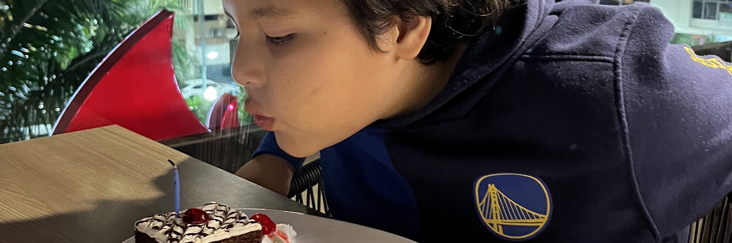 ClauQBustos's profile banner image