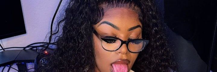 Dick sucker💦🙈 banner