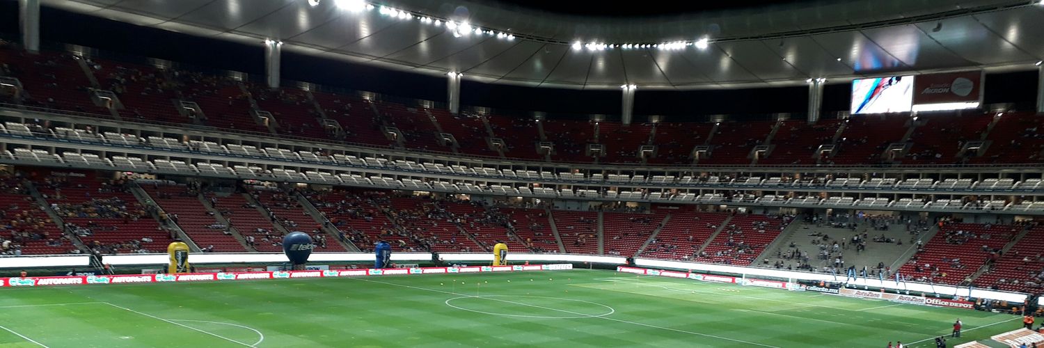 Daniel Hernández banner