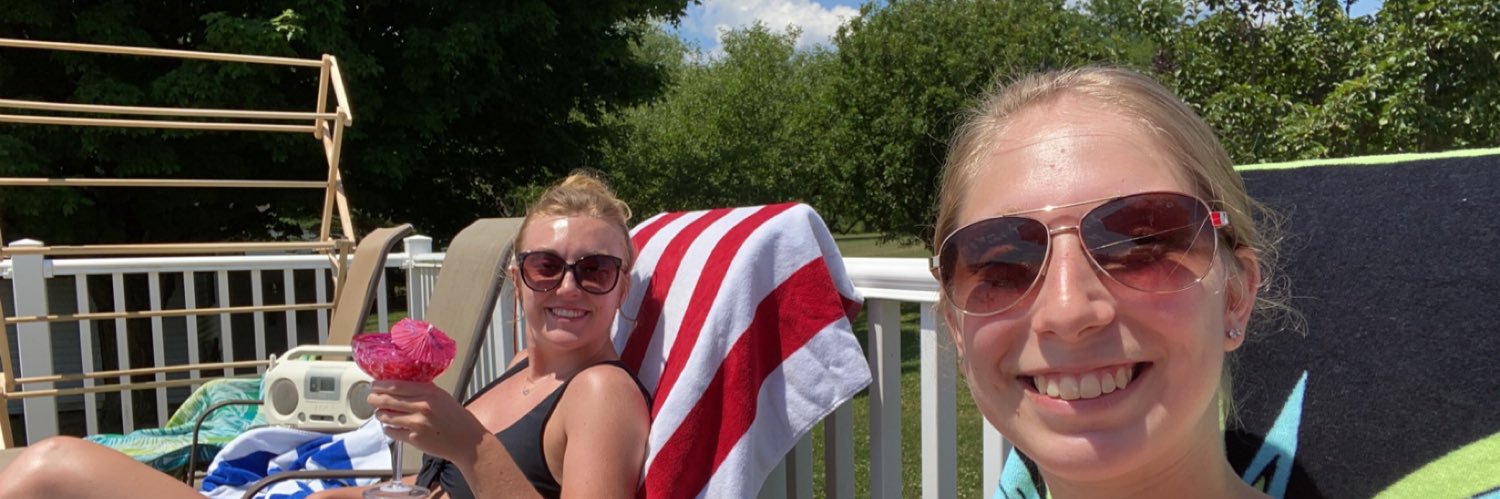 Carly Mellott banner