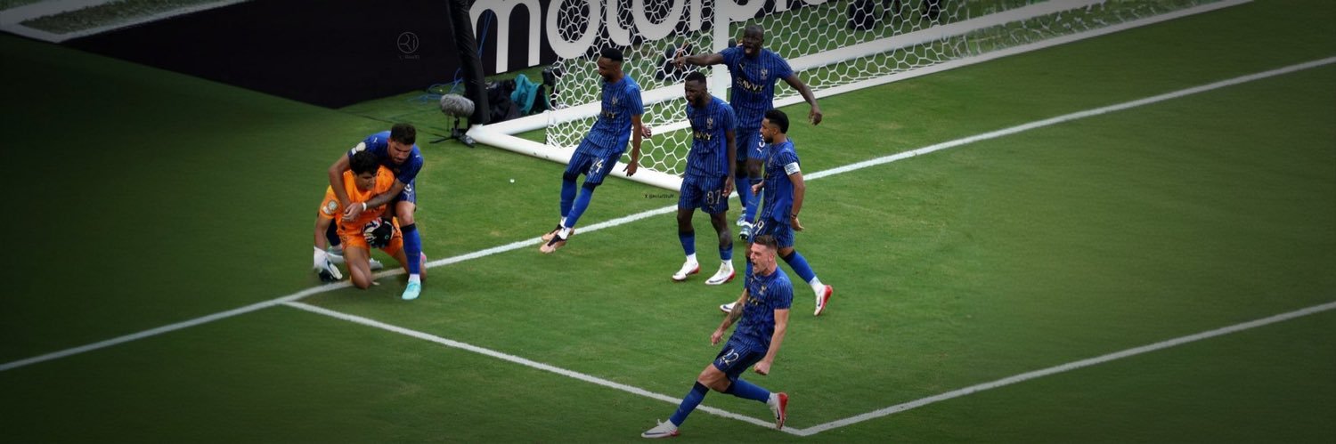 فاقد شغف .• banner