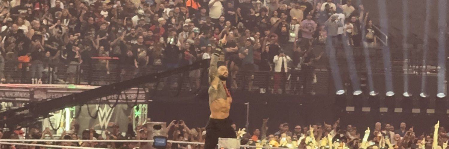 Ele_A_uve's profile banner image