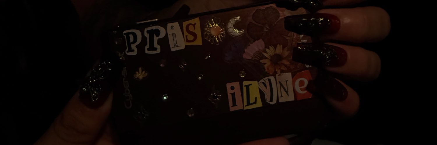 ilynesaenz's profile banner image