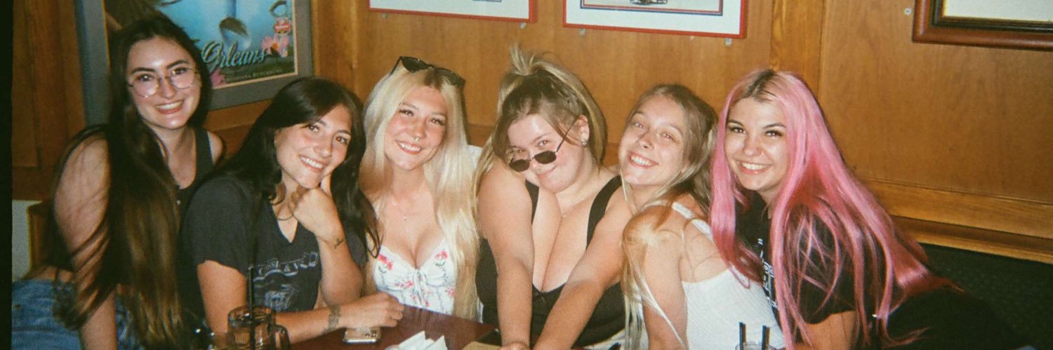 amydesilets's profile banner image