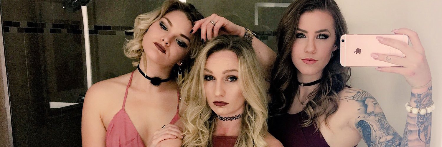 CarpeDeDanni's profile banner image