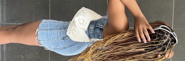 mcbee_siya Profile Banner