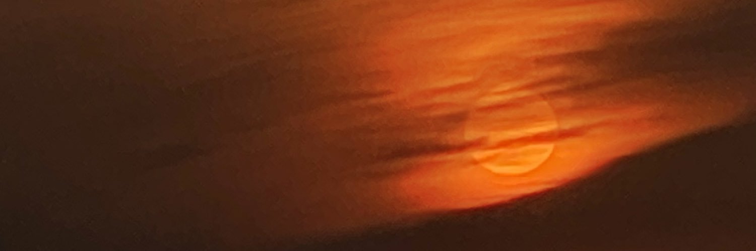 m33vv's profile banner image