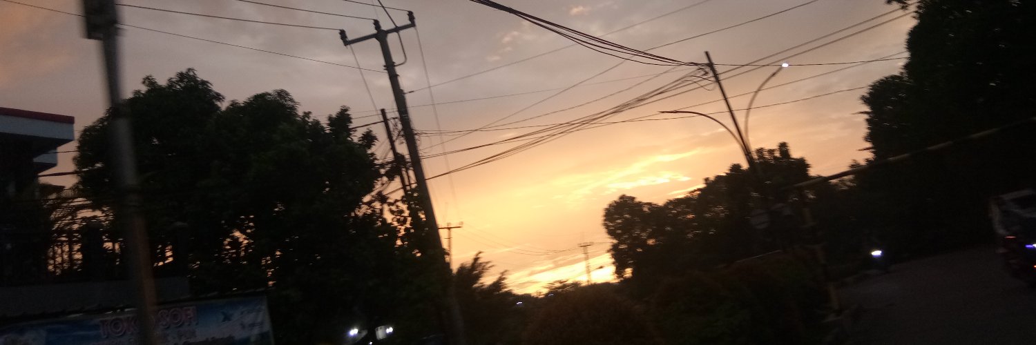 fnurul27's profile banner image