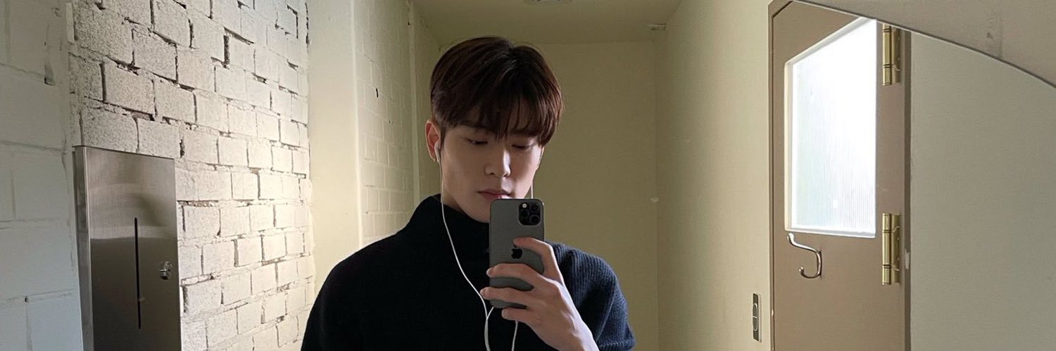 4498358's profile banner image