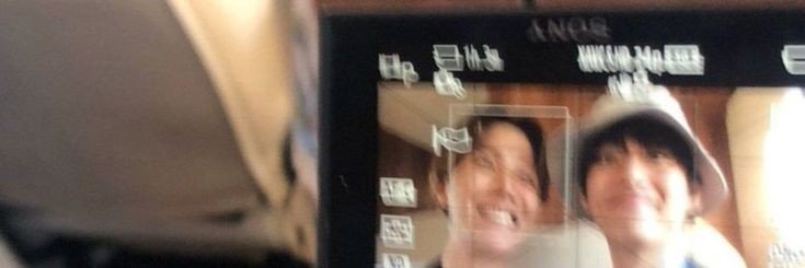 vhopcent's profile banner image
