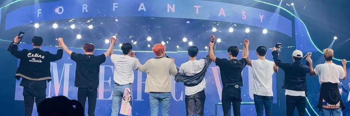 My ReVeluv🤖&Fantasy🌌 banner