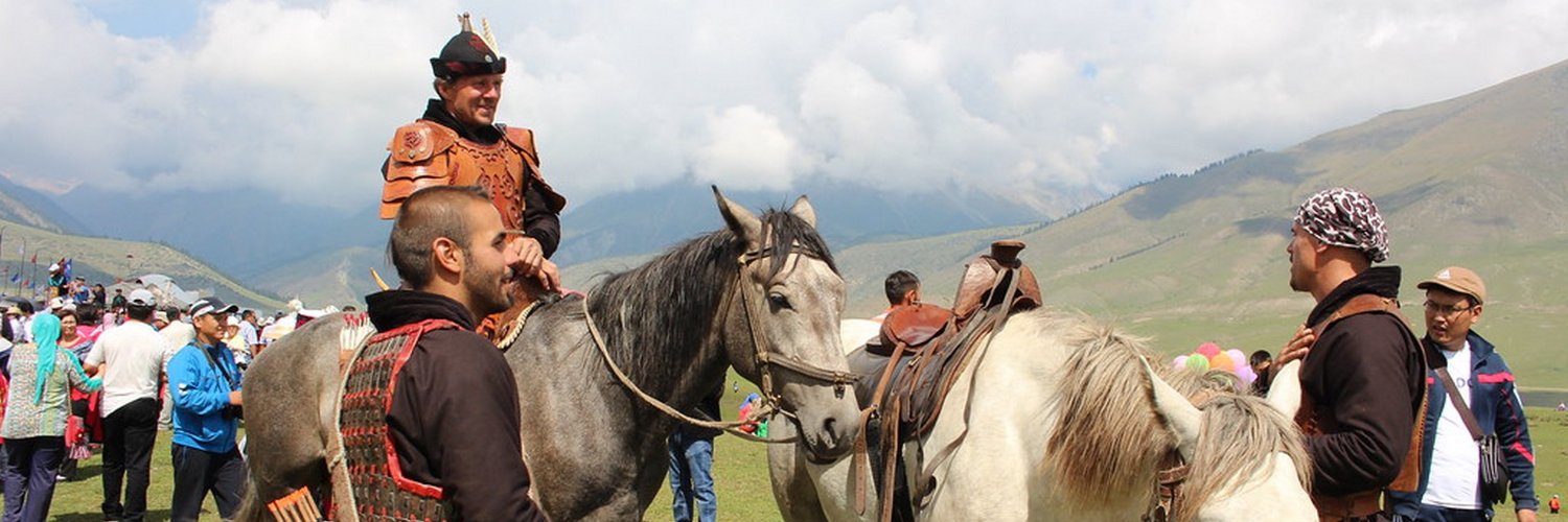 Nomadiciftikhar's profile banner image