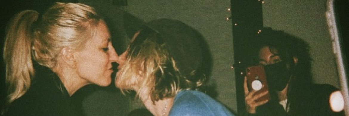 mariana banner