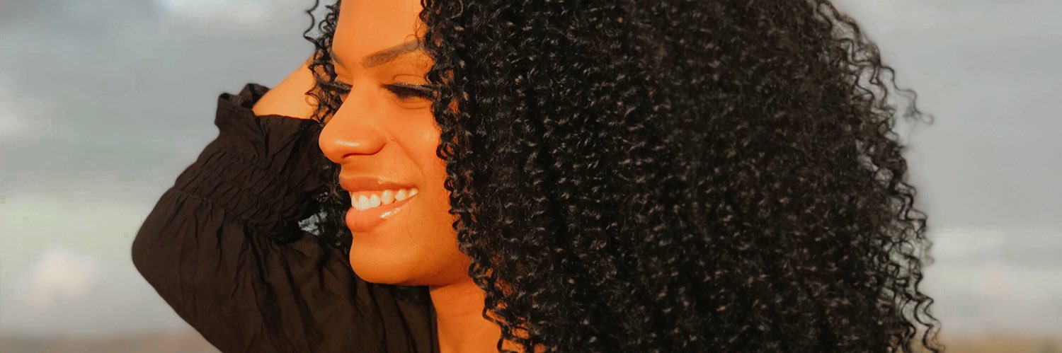 laisf23's profile banner image