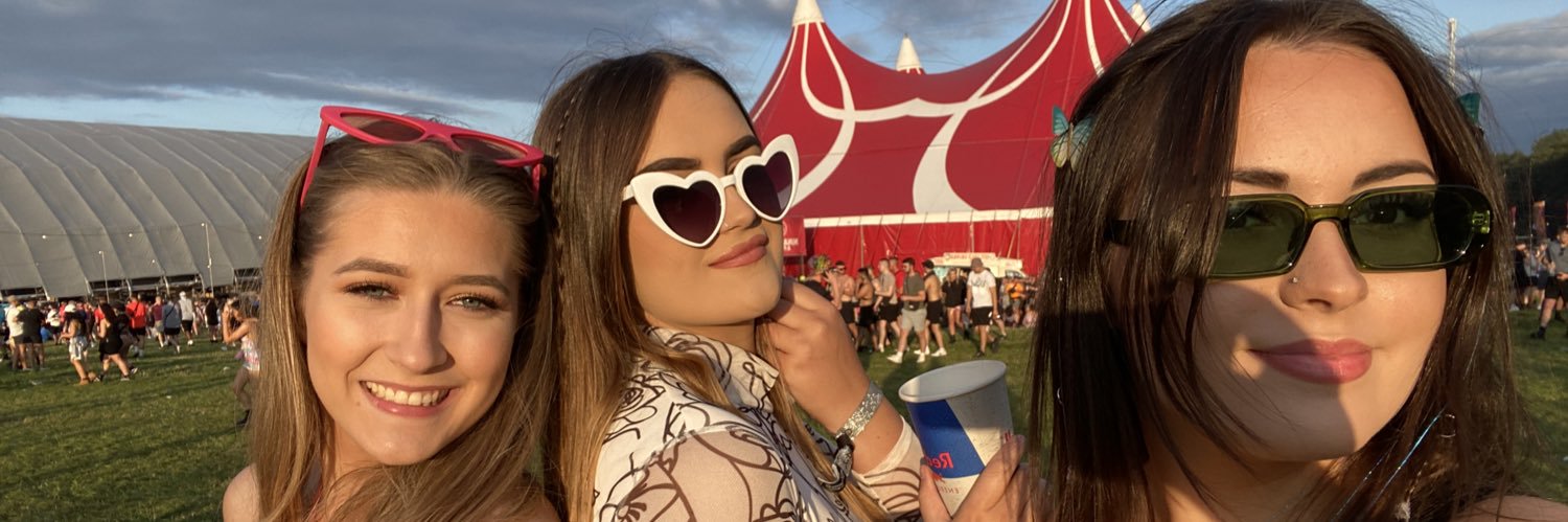 Danielle_RC_'s profile banner image