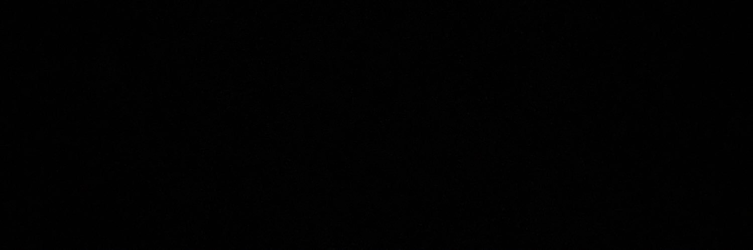y_z3m's profile banner image