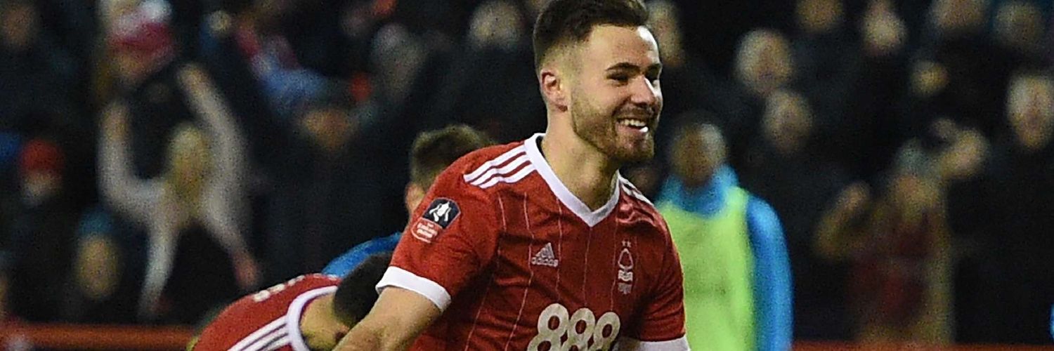 Información Real de Lucha Falsa banner