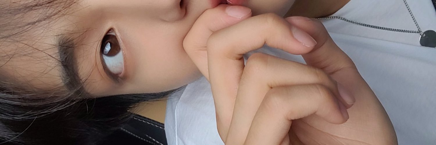 riin__021's profile banner image