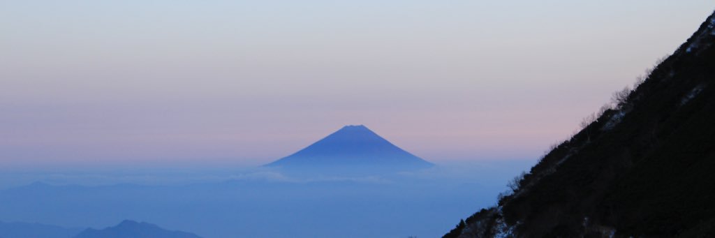 kadofmb1107's profile banner image