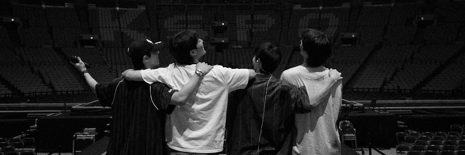 hweee21's profile banner image