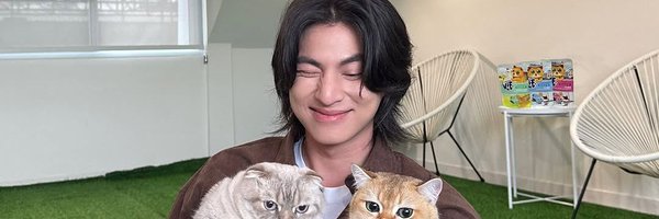 Jarunee23mewguf Profile Banner