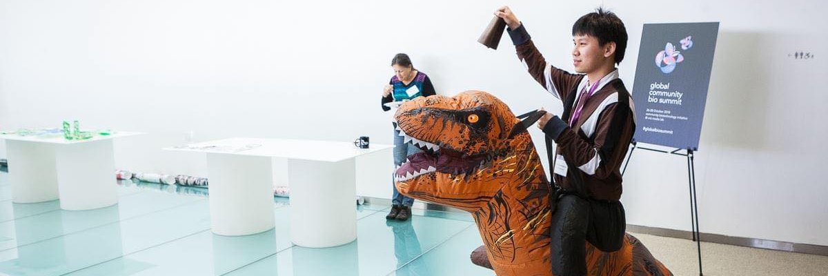 Pat Pataranutaporn banner