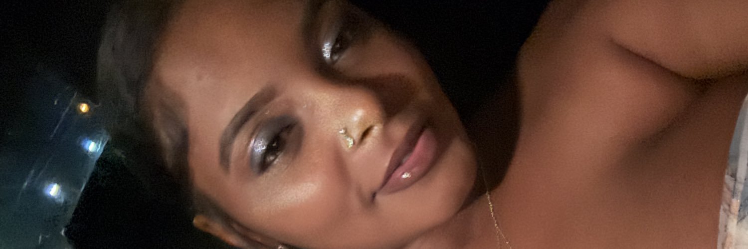 GoldenGoddessX8's profile banner image