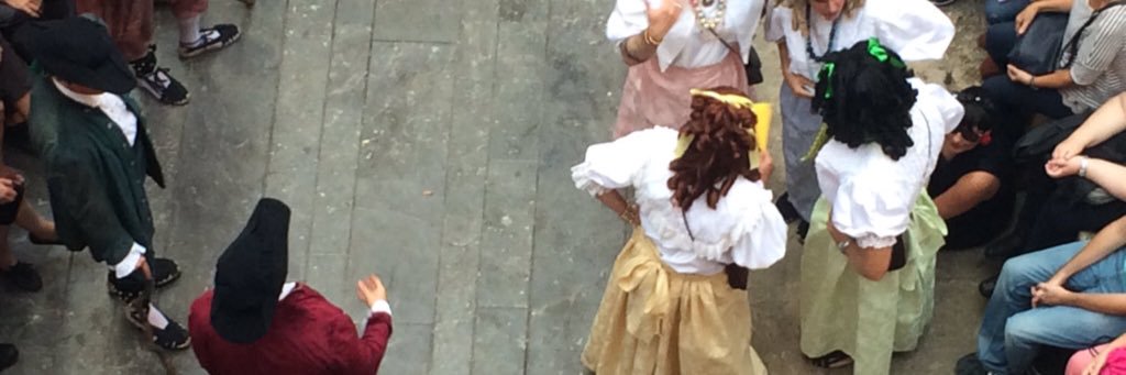 Dames i Vells banner