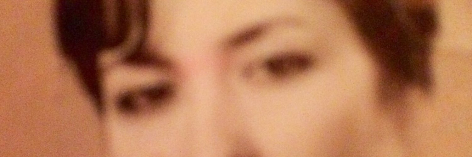 ELLIBRODEELIeli's profile banner image