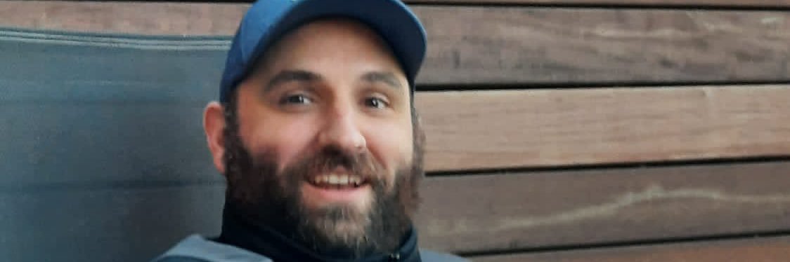 Ariel Esteban 🎗 banner