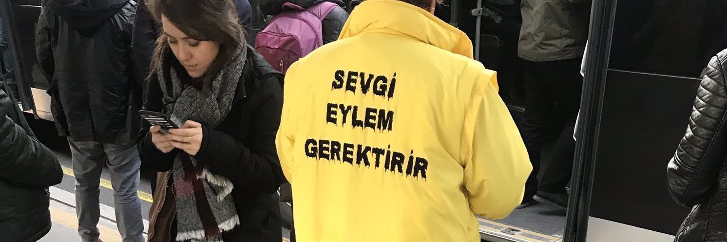 ipekuys's profile banner image