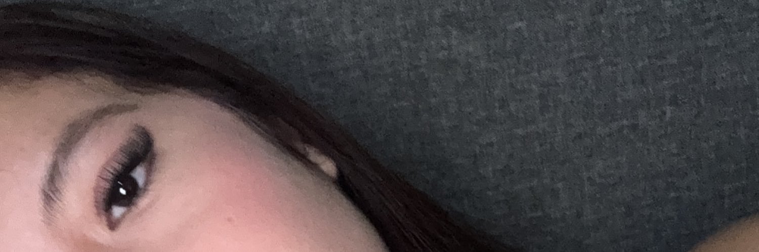 UribeeJulieta's profile banner image