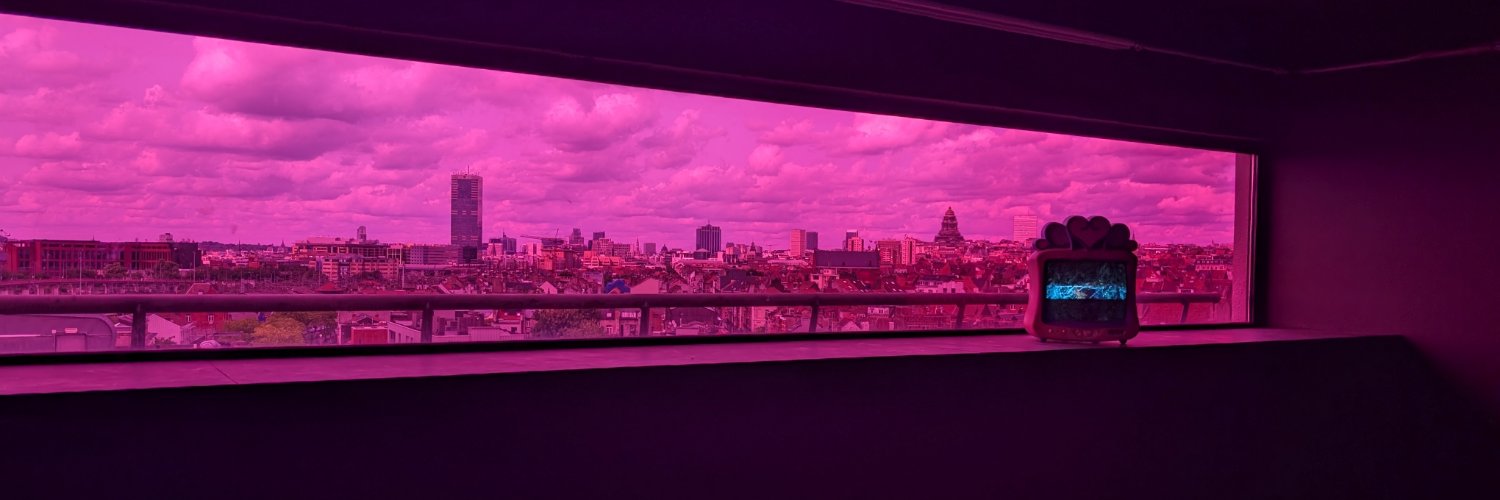 Alixxa 🌆✨ banner