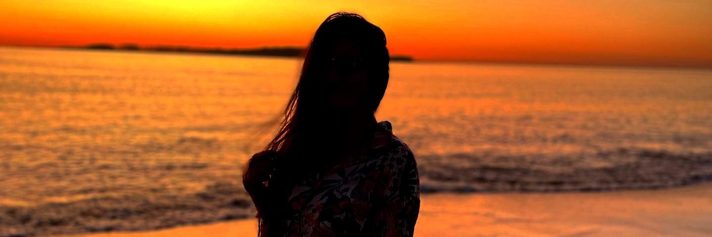 AlviraAndi's profile banner image