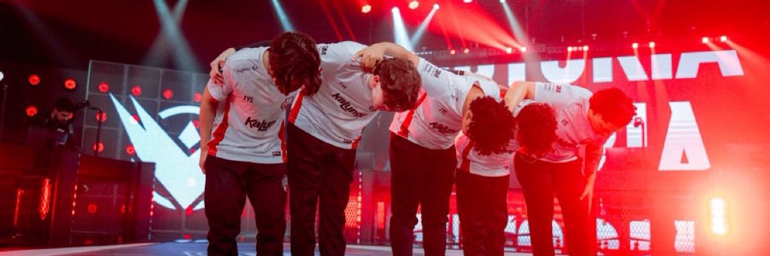 RED tina 🍄 banner