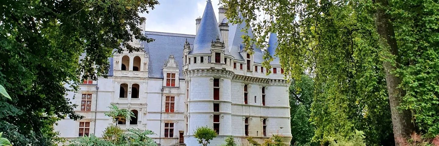 JustineGaillard's profile banner image