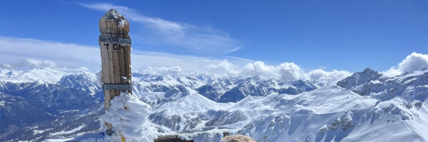 for_thinker's profile banner image